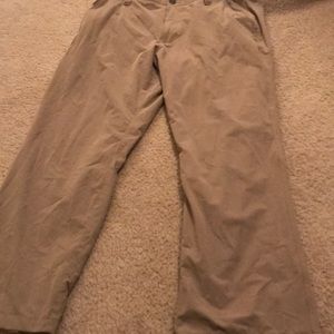 Under armor khaki pants 32/30
